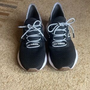 New balance size 8 1/2 and women, black and gray